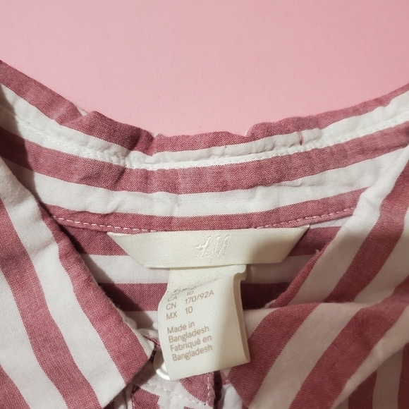 ⛱️ H&M Red and White Strip Button Down Top Beach Nautical Retro ⛱️ - Picture 3 of 8